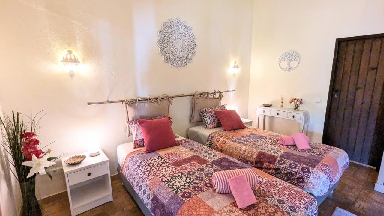 Montes de Cima Casa Do Palmeiral - Hoom B&B المظهر الخارجي الصورة